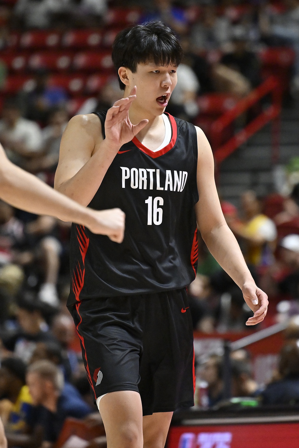 kaiyun sports-👍勇记：明白杨瀚森为何能提升到16顺位了 他是球队不错的补充