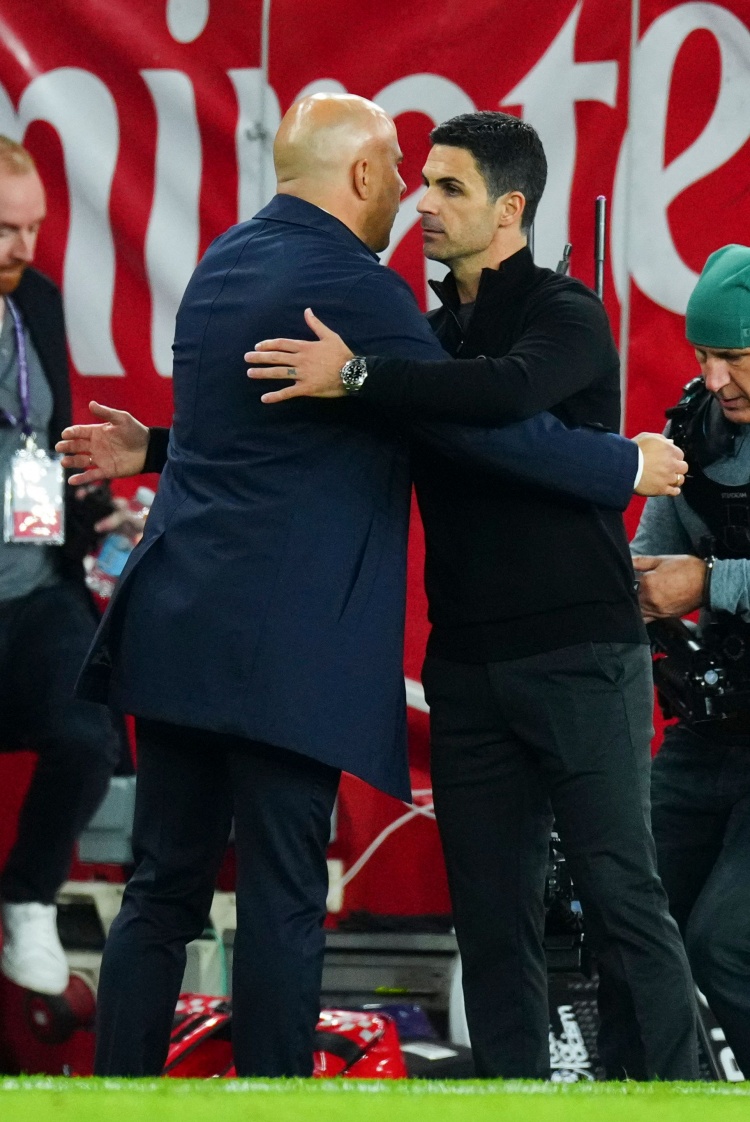 萨顿前瞻：红军主场1-2不敌枪手，曼联险胜伯恩利，曼城客场告捷布莱顿