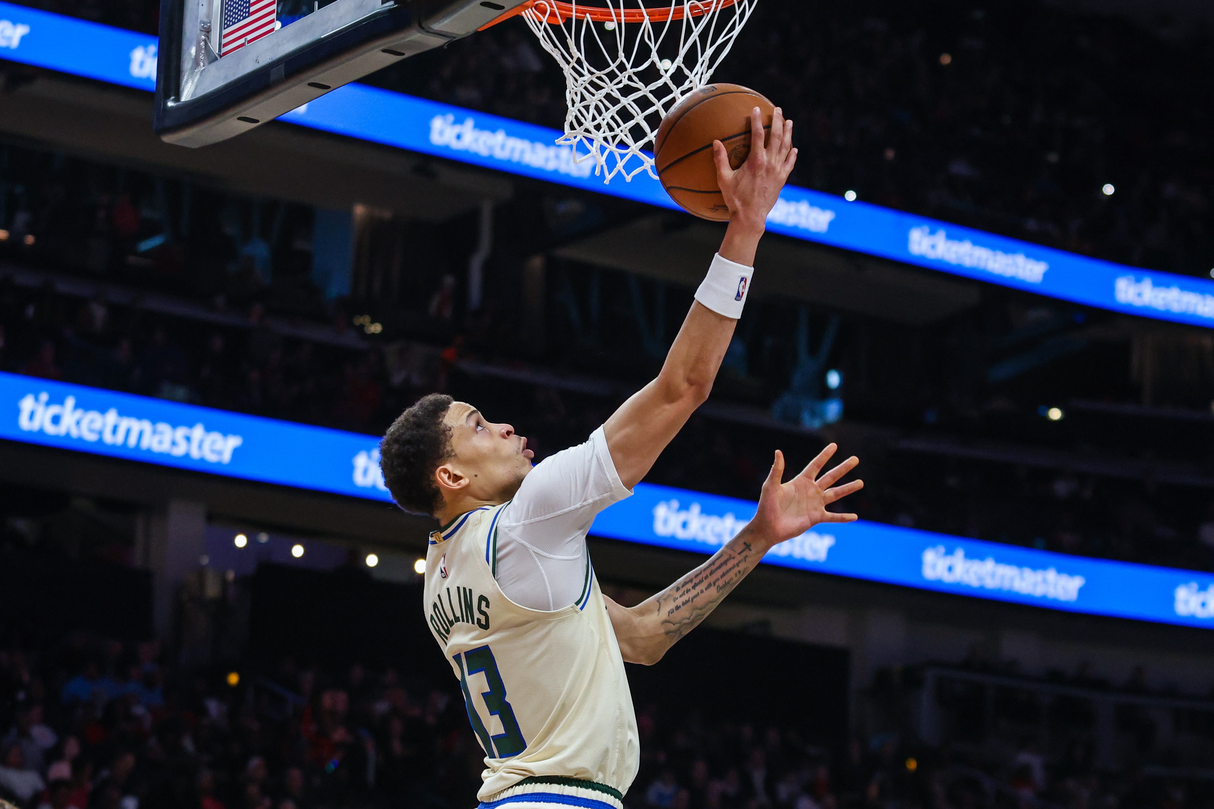 中国体育-罗林斯：失利让人沮丧 但我们还是得想办法把它挺过去